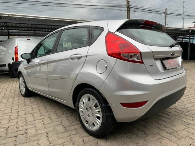 FIESTA 1.6 SE HATCH 16V FLEX 4P MANUAL - 2017 - CAXIAS DO SUL