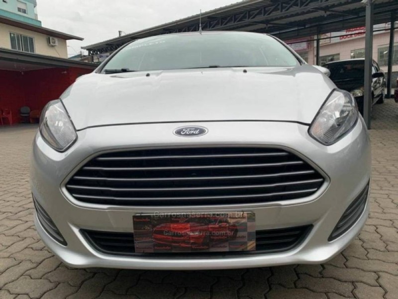 FIESTA 1.6 SE HATCH 16V FLEX 4P MANUAL - 2017 - CAXIAS DO SUL