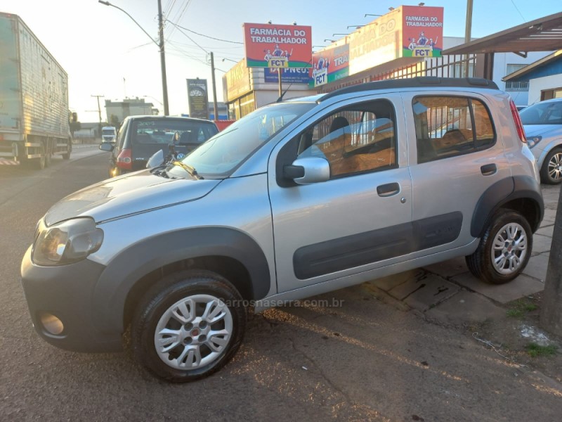 UNO 1.0 EVO WAY 8V FLEX 4P MANUAL - 2012 - VACARIA
