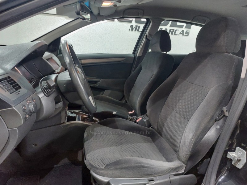 VECTRA 2.0 MPFI GT HATCH 8V FLEX 4P MANUAL - 2010 - CAXIAS DO SUL