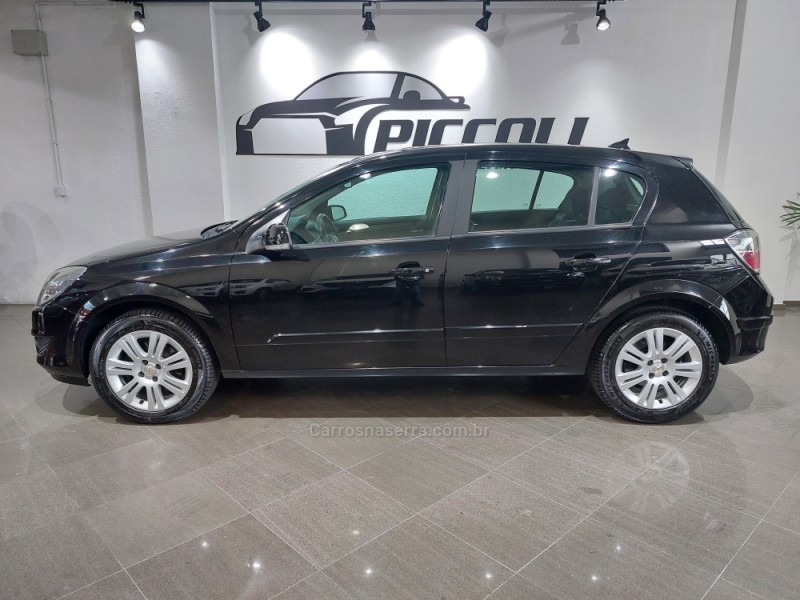 VECTRA 2.0 MPFI GT HATCH 8V FLEX 4P MANUAL - 2010 - CAXIAS DO SUL