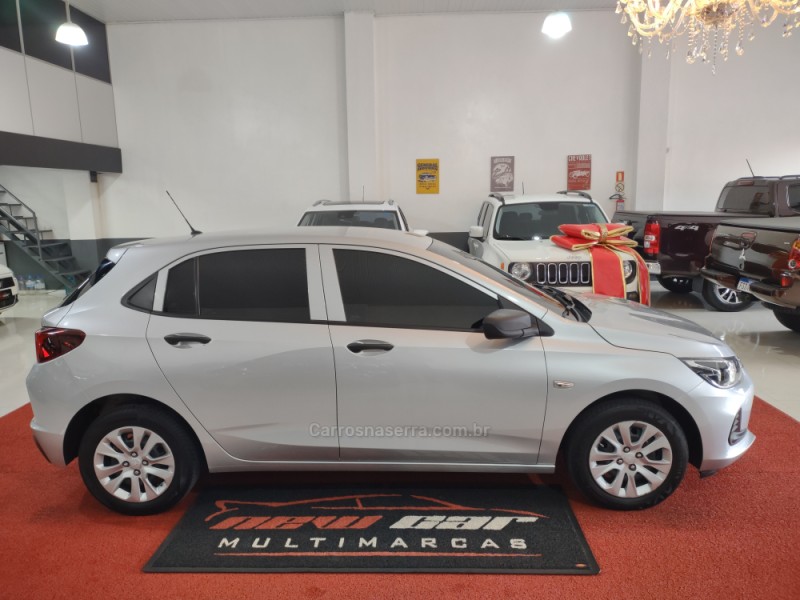 ONIX 1.0 HATCH TURBO 12V FLEX 4P AUTOMÁTICO - 2020 - NOVO HAMBURGO