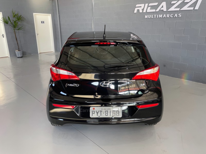 HB20 1.6 COMFORT PLUS 16V FLEX 4P MANUAL - 2017 - ESTâNCIA VELHA
