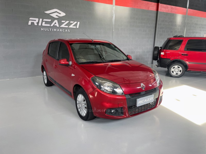 SANDERO 1.6 PRIVILÉGE 8V FLEX 4P MANUAL - 2012 - ESTâNCIA VELHA