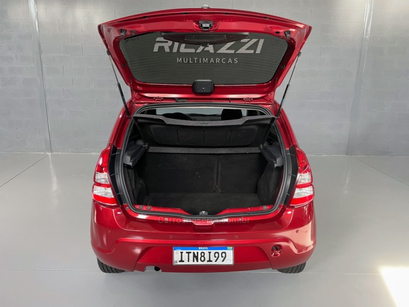 SANDERO 1.6 PRIVILÉGE 8V FLEX 4P MANUAL - 2012 - ESTâNCIA VELHA