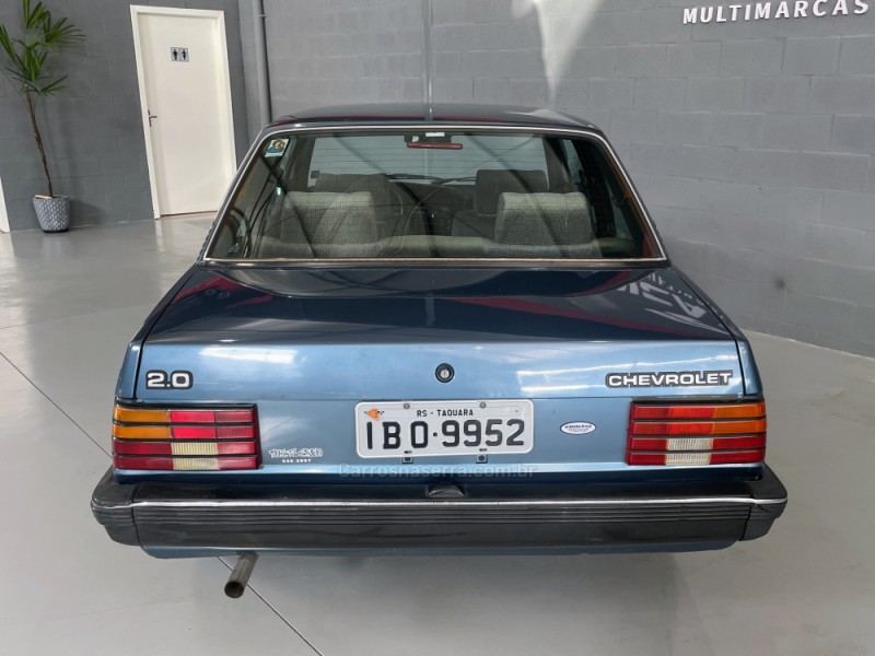 MONZA 2.0 EFI SL/E 8V GASOLINA 2P MANUAL - 1990 - ESTâNCIA VELHA