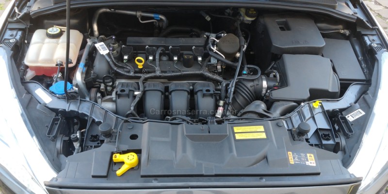 FOCUS 2.0 SE FASTBACK 16V FLEX 4P AUTOMÁTICO - 2016 - SãO MARCOS