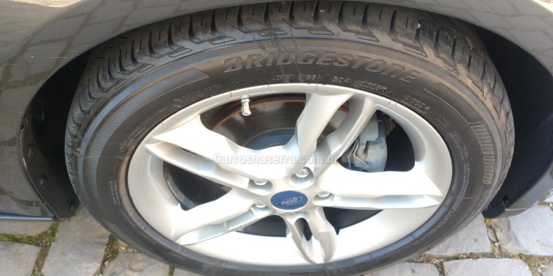 FOCUS 2.0 SE FASTBACK 16V FLEX 4P AUTOMÁTICO - 2016 - SãO MARCOS