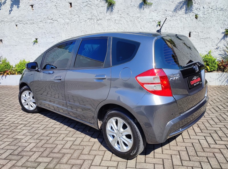 FIT 1.4 LX 16V FLEX 4P AUTOMÁTICO - 2013 - SAPIRANGA