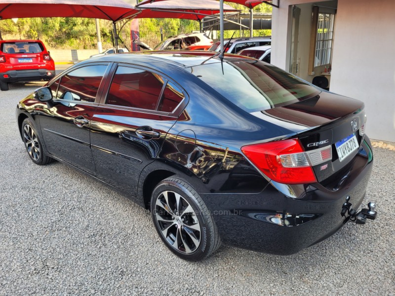 CIVIC 2.0 LXR 16V FLEX 4P AUTOMÁTICO - 2016 - CARLOS BARBOSA