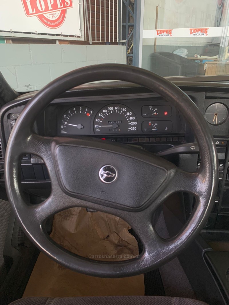 OMEGA 2.0 MPFI GLS 8V GASOLINA 4P MANUAL - 1993 - PORTãO