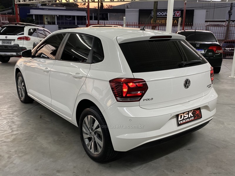 POLO 1.0 200 TSI COMFORTLINE AUTOMÁTICO - 2020 - CAXIAS DO SUL