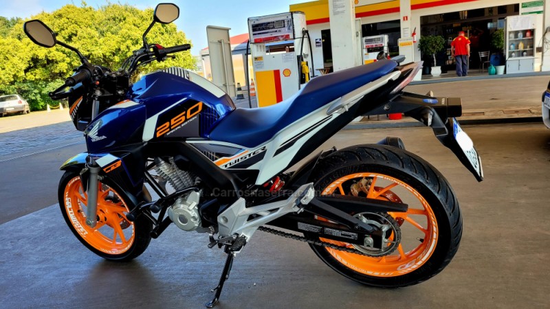 CB 250F TWISTER ABS - 2020 - IVOTI