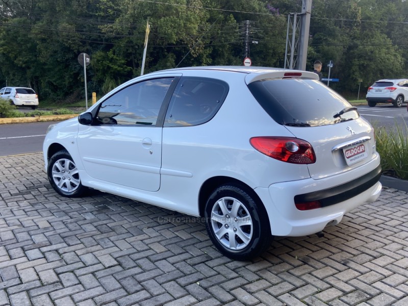 207 1.4 XR 8V FLEX 2P MANUAL - 2011 - CAMPO BOM