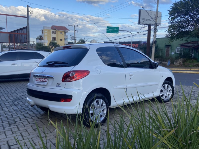 207 1.4 XR 8V FLEX 2P MANUAL - 2011 - CAMPO BOM