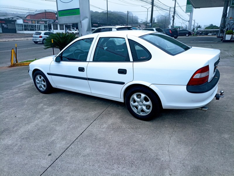 VECTRA 2.2 MPFI GLS 8V GASOLINA 4P MANUAL - 1999 - CAXIAS DO SUL