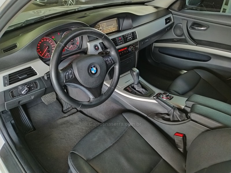 320I 2.0 TOP 16V GASOLINA 4P AUTOMÁTICO - 2011 - CAXIAS DO SUL