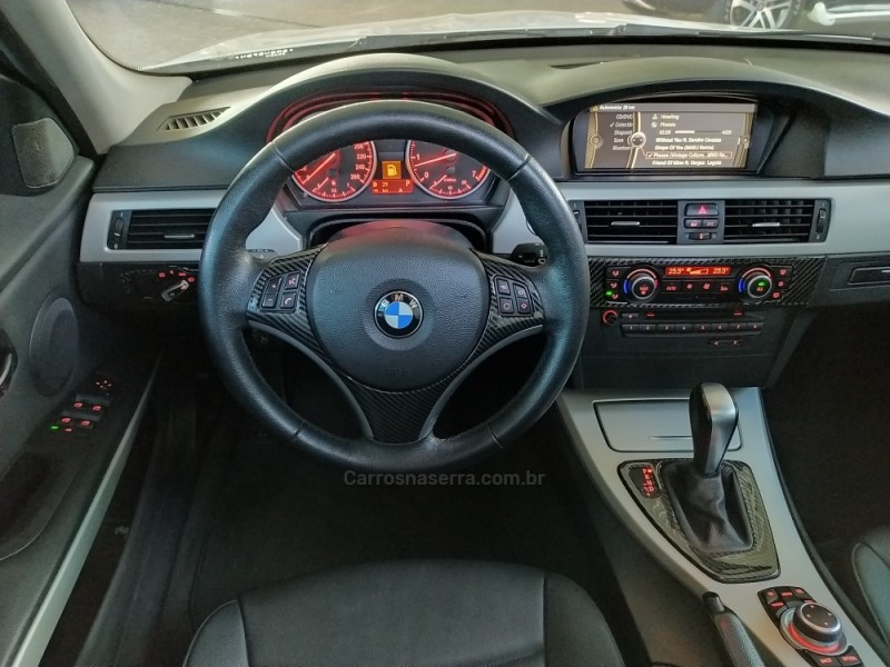 320I 2.0 TOP 16V GASOLINA 4P AUTOMÁTICO - 2011 - CAXIAS DO SUL