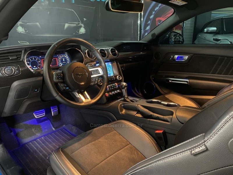 MUSTANG 5.0 BLACK SHADOW V8 32V GASOLINA 2P AUTOMÁTICO - 2020 - ESTâNCIA VELHA