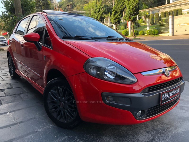 PUNTO 1.8 SPORTING 8V FLEX 4P MANUAL - 2015 - CAXIAS DO SUL