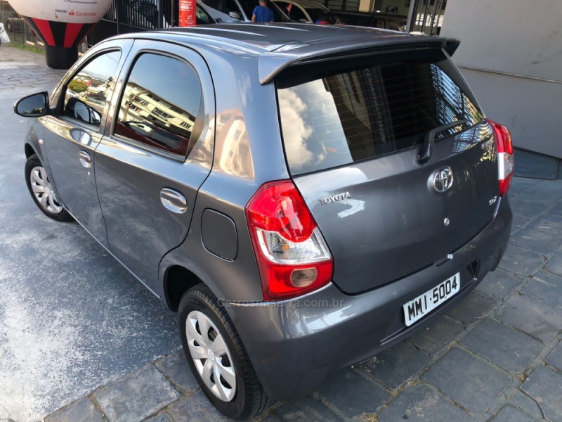 ETIOS 1.3 XS 16V FLEX 4P MANUAL - 2014 - CAXIAS DO SUL
