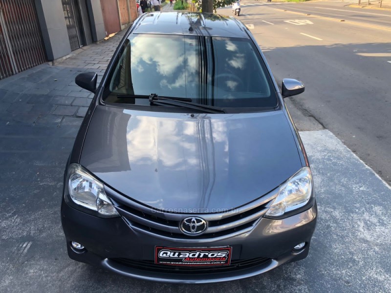 ETIOS 1.3 XS 16V FLEX 4P MANUAL - 2014 - CAXIAS DO SUL