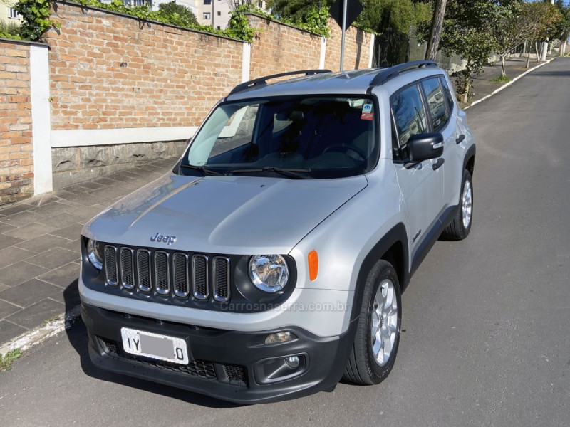 renegade 1.8 16v flex sport 4p manual 2018 farroupilha