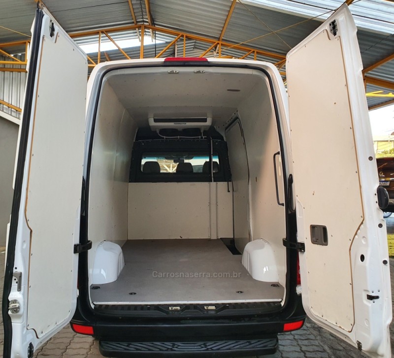 SPRINTER 2.2 415 CDI FURGÃO 14 BI-TURBO DIESEL MANUAL - 2019 - CAXIAS DO SUL