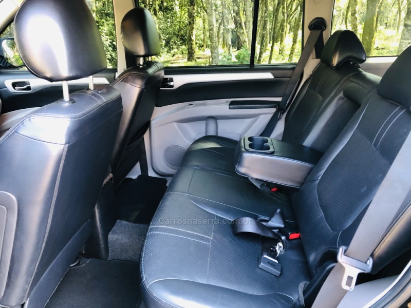 PAJERO 3.5 HPE 4X4 7 LUGARES V6 24V FLEX 4P AUTOMÁTICO - 2017 - NOVA PETRóPOLIS