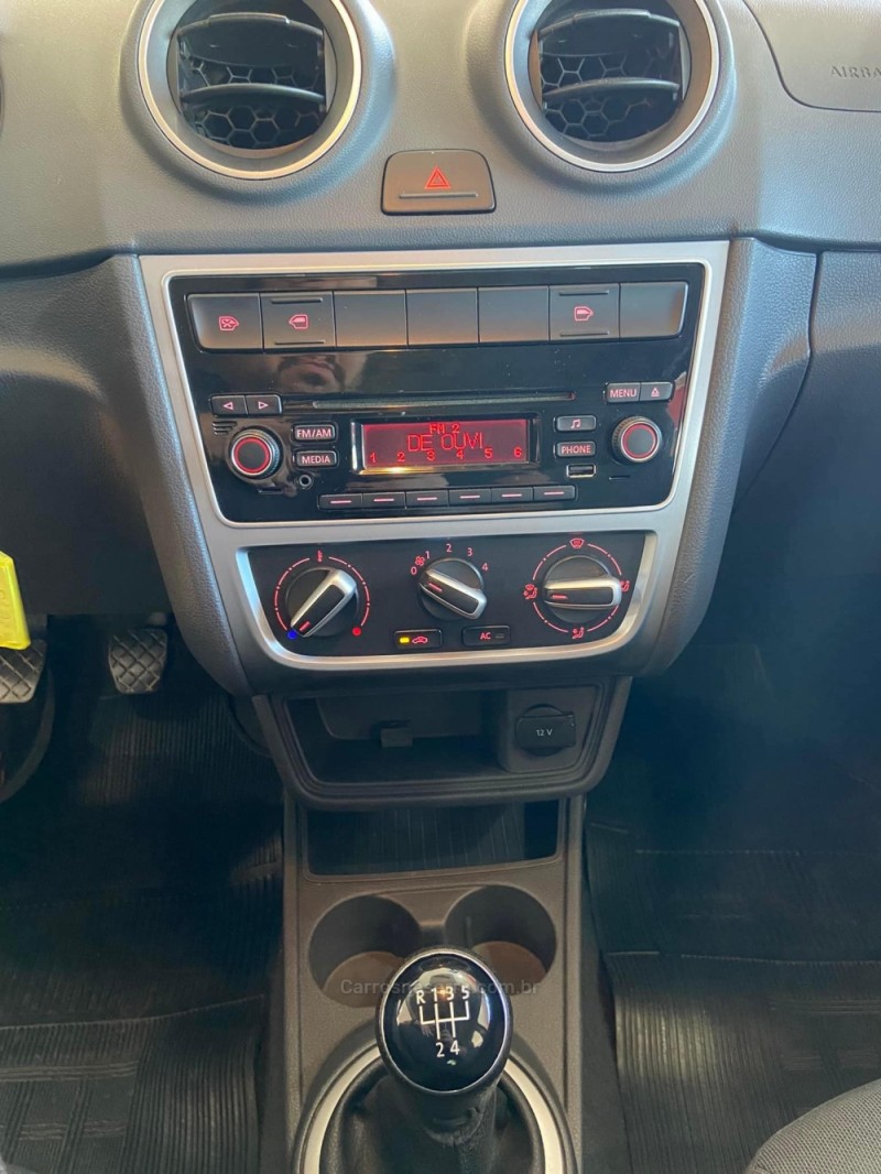 GOL 1.0 MI COMFORTLINE 8V FLEX 4P MANUAL - 2015 - IGREJINHA