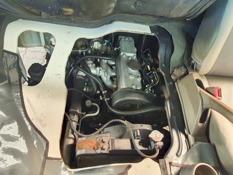 HR 2.5 TCI LD EXTRA LONGO COM CAÇAMBA 4X2 8V 97CV TURBO INTERCOOLER DIESEL 2P MANUAL - 2009 - CAXIAS DO SUL