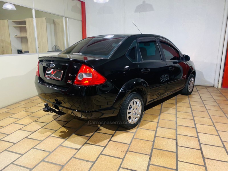 FIESTA 1.6 MPI SEDAN 8V FLEX 4P MANUAL - 2010 - CAXIAS DO SUL