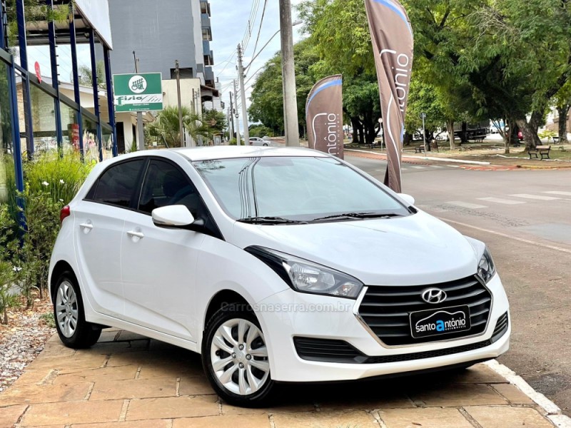 HB20 1.0 COMFORT PLUS 12V FLEX 4P MANUAL - 2016 - LAGOA VERMELHA