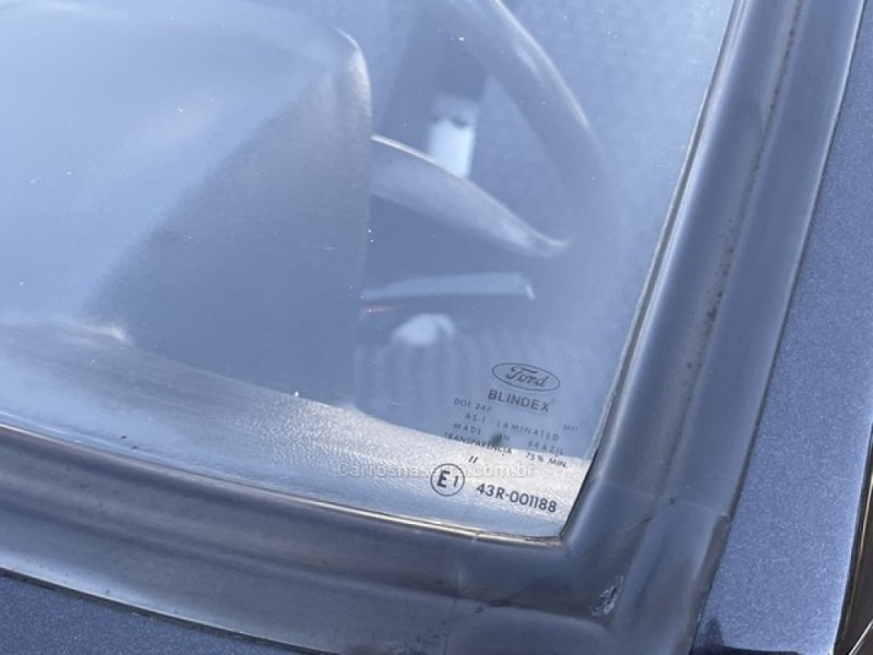 PAMPA 1.6 L CS 8V GASOLINA 2P MANUAL - 1996 - LAGOA VERMELHA
