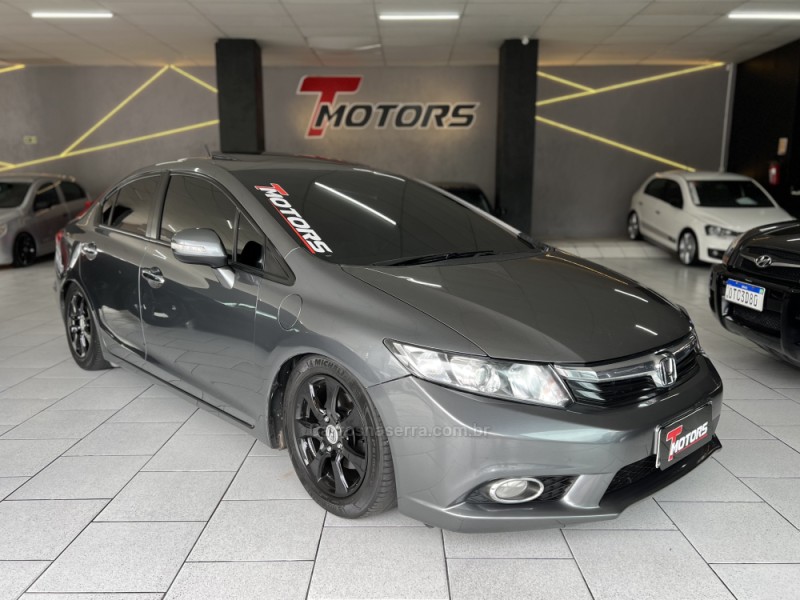 CIVIC 1.8 EXS 16V FLEX 4P AUTOMÁTICO - 2013 - NOVO HAMBURGO
