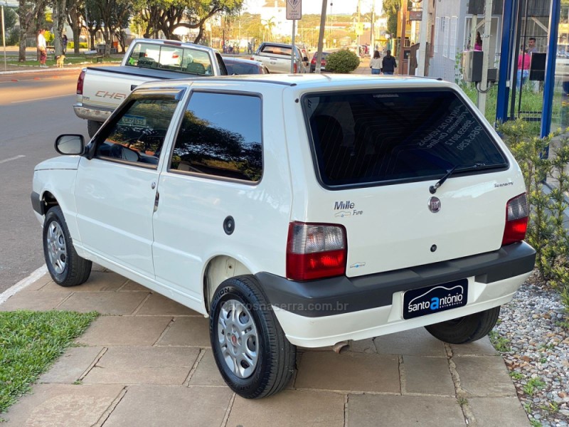 UNO 1.0 MPI MILLE FIRE 8V FLEX 2P MANUAL - 2012 - LAGOA VERMELHA