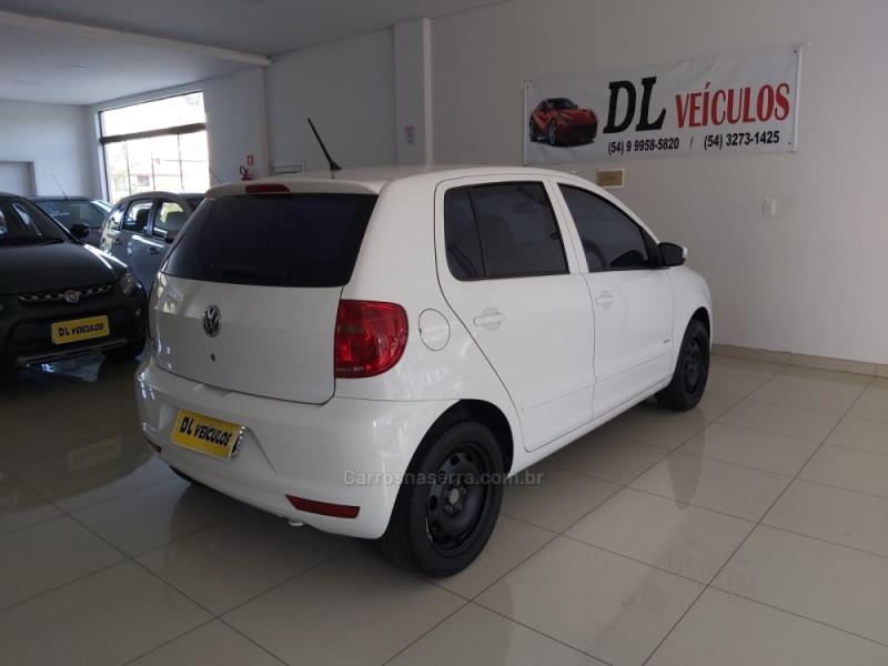 FOX 1.0 MI 8V FLEX 4P MANUAL - 2012 - NOVA BASSANO
