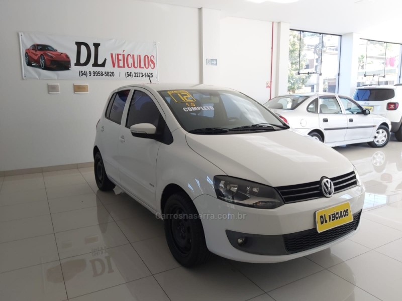 FOX 1.0 MI 8V FLEX 4P MANUAL - 2012 - NOVA BASSANO