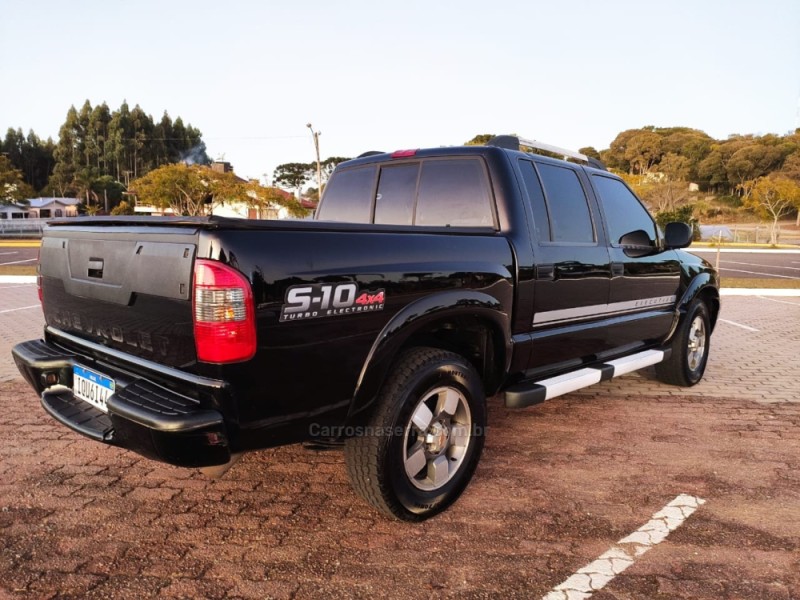 S10 2.8 EXECUTIVE 4X4 CD 12V TURBO INTERCOOLER DIESEL 4P MANUAL - 2011 - FARROUPILHA