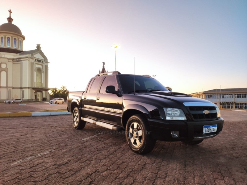 S10 2.8 EXECUTIVE 4X4 CD 12V TURBO INTERCOOLER DIESEL 4P MANUAL - 2011 - FARROUPILHA