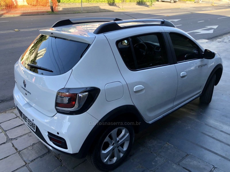 SANDERO 1.6 STEPWAY 16V FLEX 4P MANUAL - 2018 - CAXIAS DO SUL