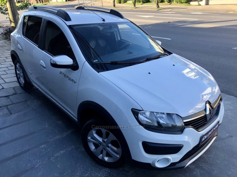 sandero 1.6 stepway 16v flex 4p manual 2018 caxias do sul