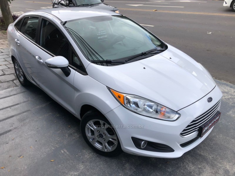 fiesta 1.6 se plus sedan 16v flex 4p automatico 2015 caxias do sul