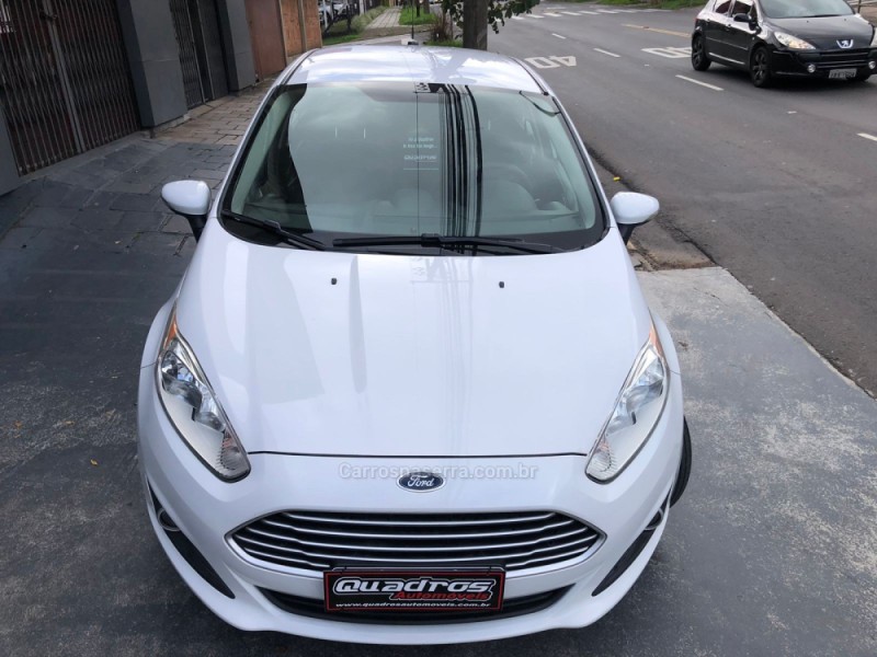 FIESTA 1.6 SE PLUS SEDAN 16V FLEX 4P AUTOMÁTICO - 2015 - CAXIAS DO SUL