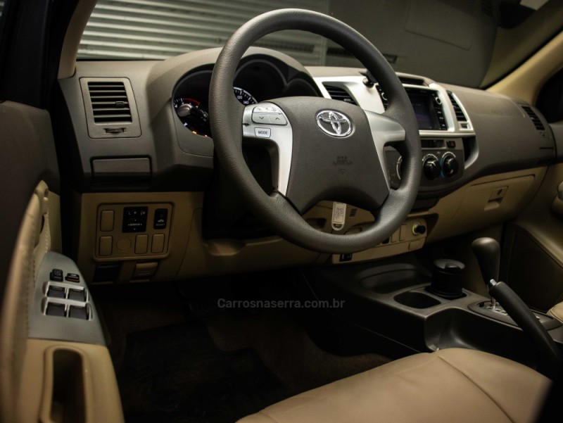 HILUX SW4 2.7 SR 4X2 16V GASOLINA 4P AUTOMÁTICO - 2012 - CAXIAS DO SUL