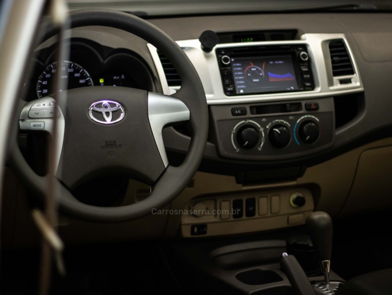 HILUX SW4 2.7 SR 4X2 16V GASOLINA 4P AUTOMÁTICO - 2012 - CAXIAS DO SUL