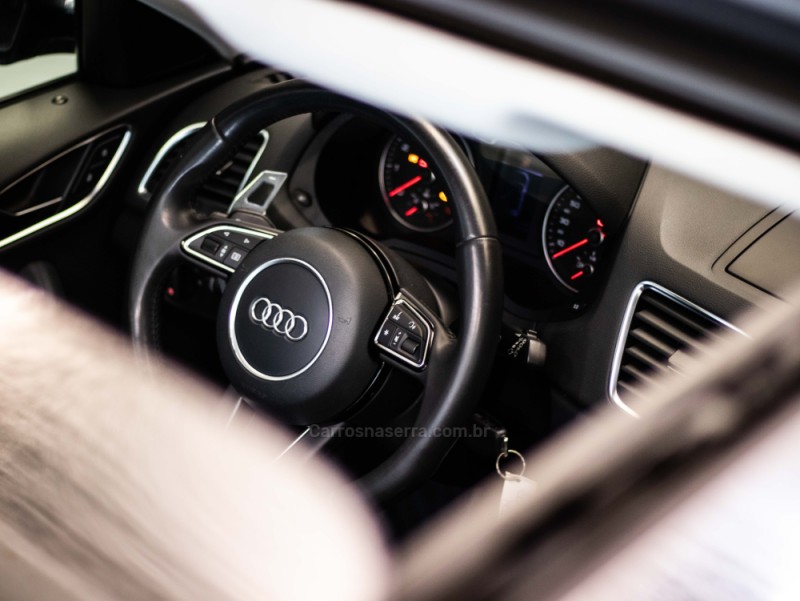 Q3 2.0 TFSI AMBIENTE QUATTRO 4P GASOLINA S TRONIC - 2014 - CAXIAS DO SUL