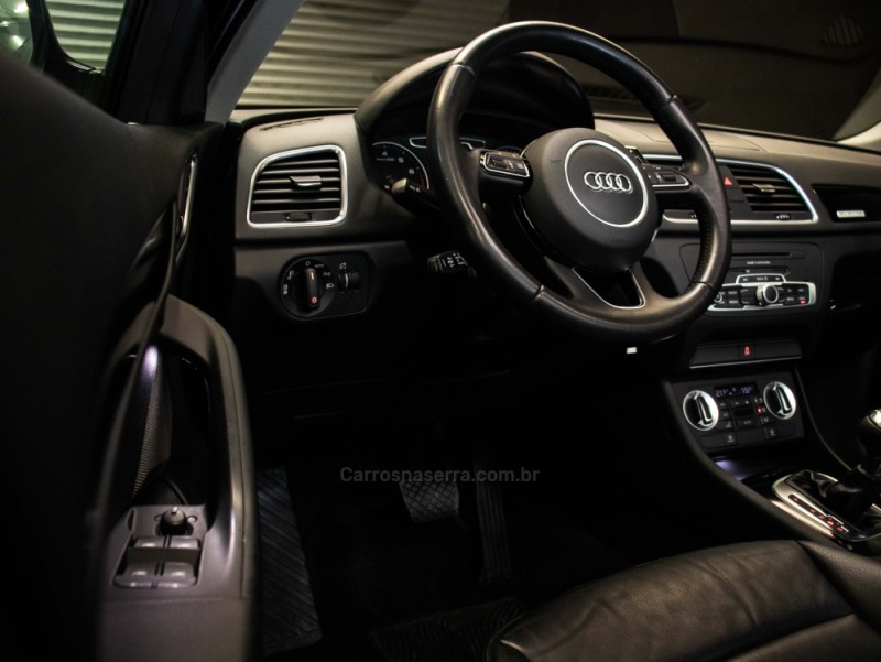 Q3 2.0 TFSI AMBIENTE QUATTRO 4P GASOLINA S TRONIC - 2014 - CAXIAS DO SUL