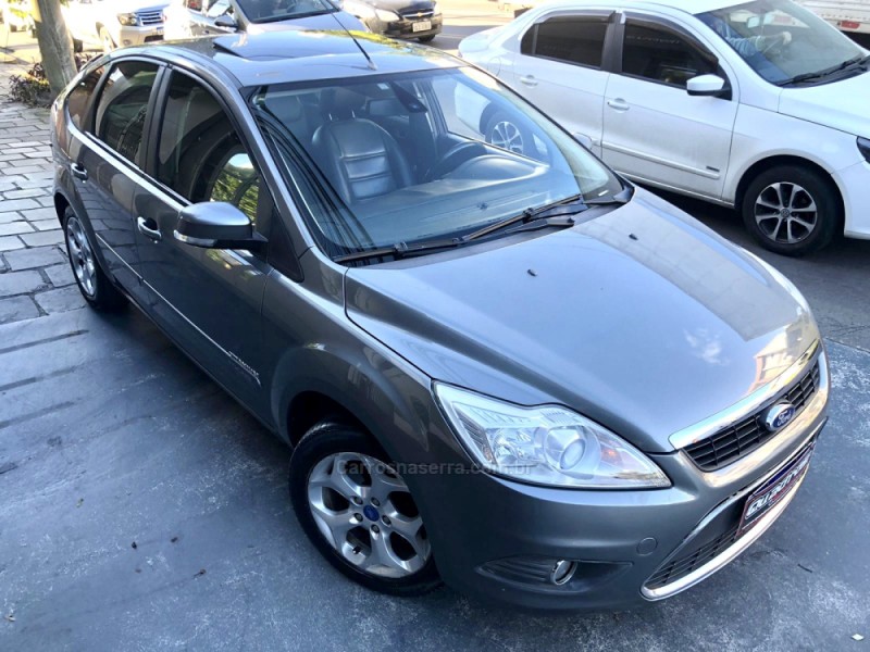FOCUS 2.0 TITANIUM PLUS 16V FLEX 4P AUTOMÁTICO