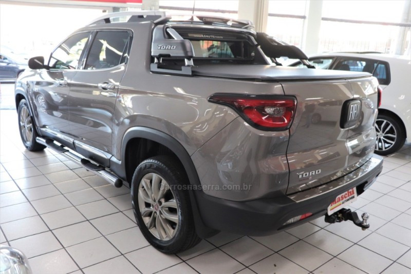 TORO 2.0 16V TURBO DIESEL RANCH AT 4X4 AUTOMÁTICO - 2019 - CAXIAS DO SUL